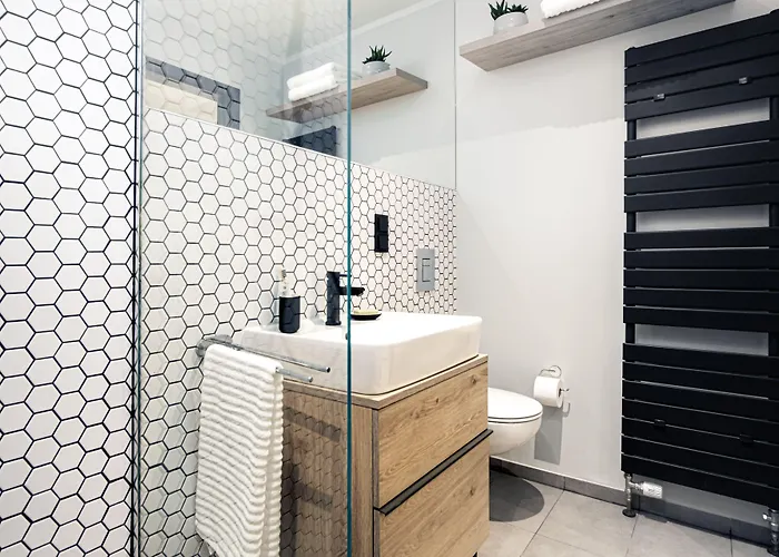 The Base One 베를린