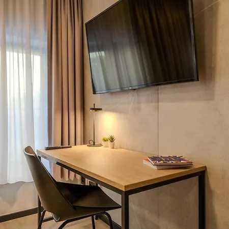 Отель The Base One