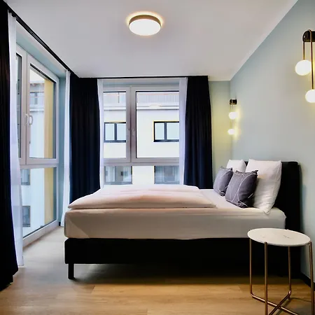 The Base One Otel Berlin