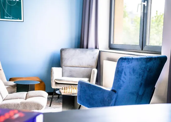 The Base One Hotel 3*