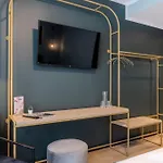 The Base One فندق برلين