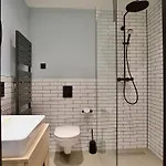 The Base One برلين