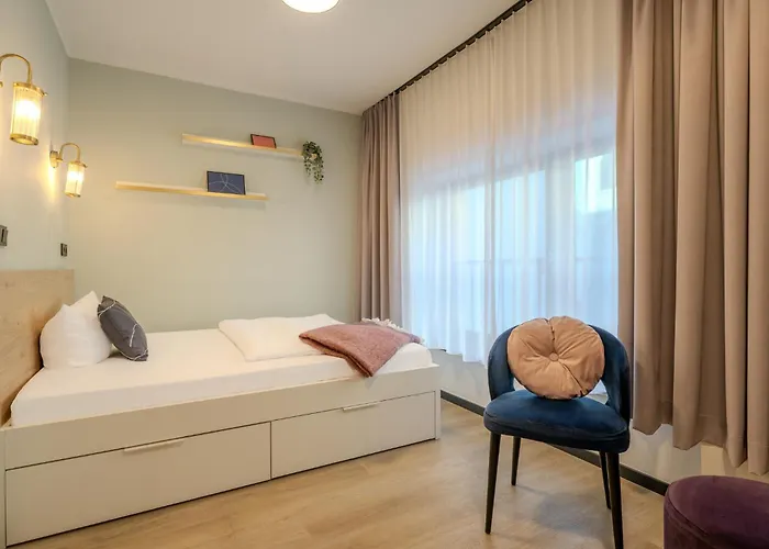 The Base One Hotel 3*